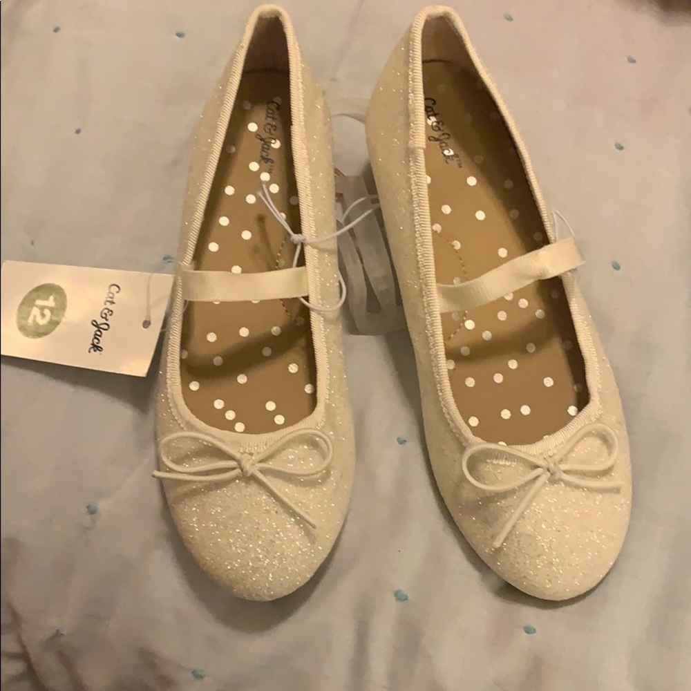 Brand new white glitter little girl dress shoes